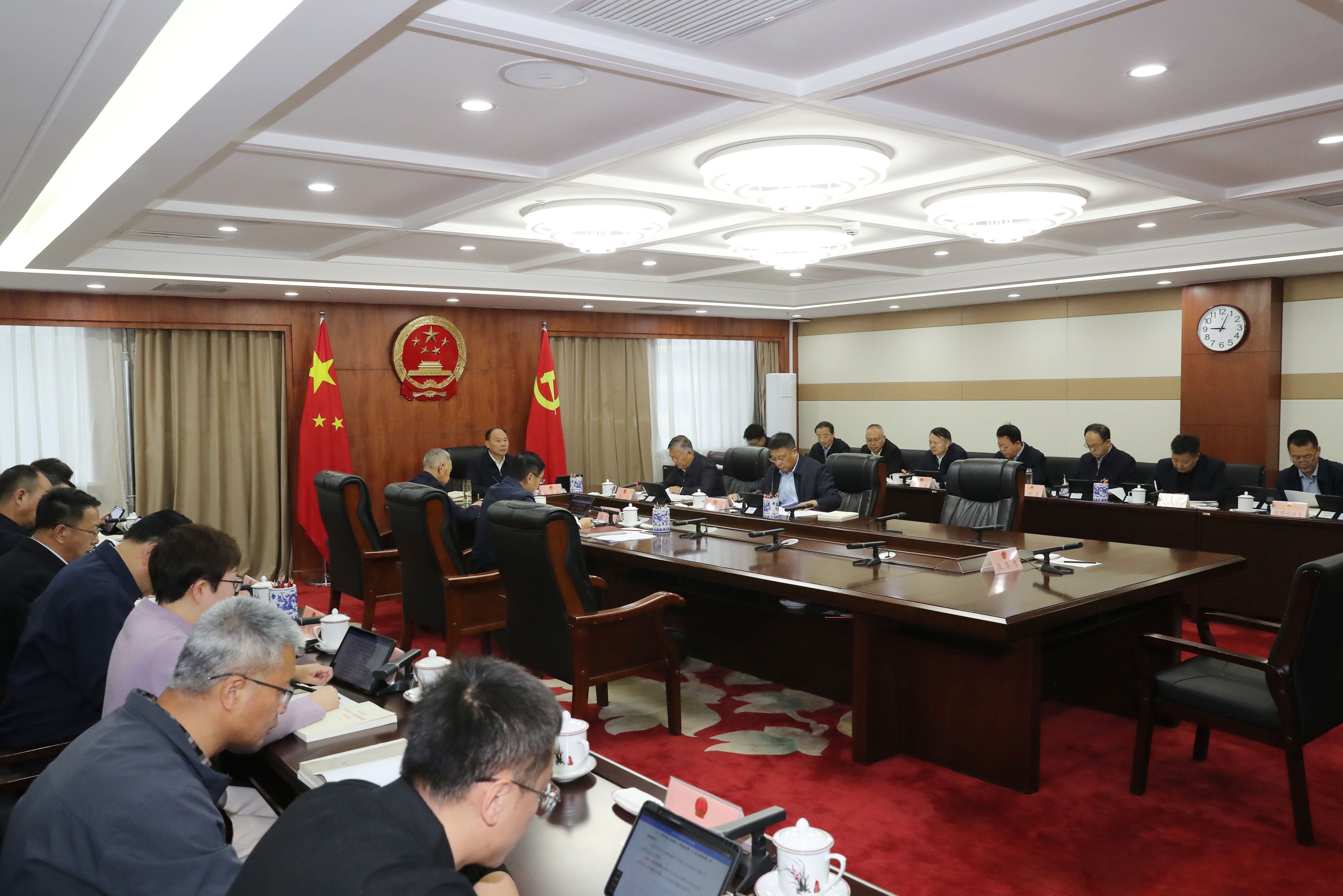 党组2.jpg